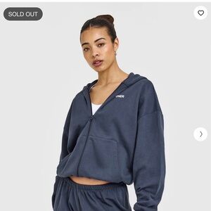 Oner Active True Blue light weight zip up sz Large